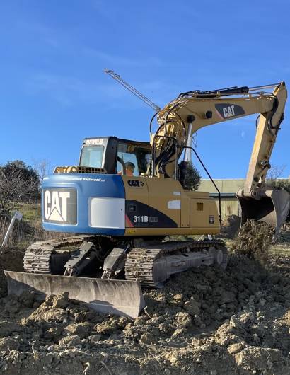 x CAT 311